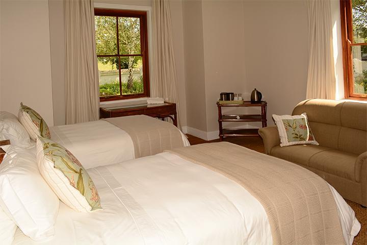 Toad Hall Guest House Wakkerstroom Exterior foto